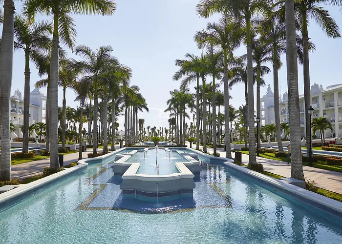 Hotel Riu Palace Riviera Maya 4*